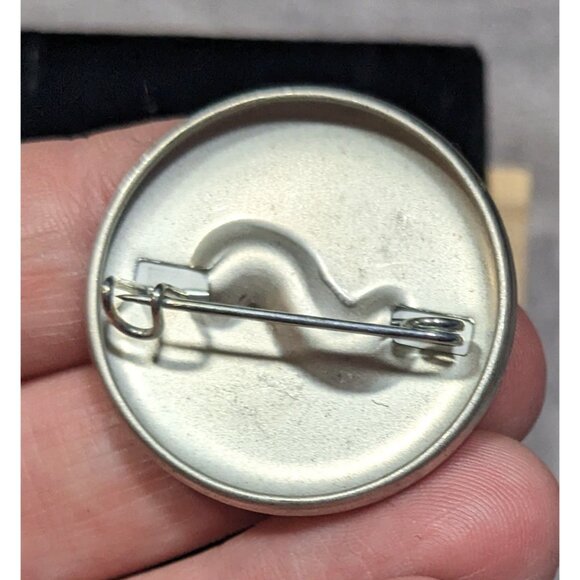 Camp Cannabis Camp Vibes Sunglasses Print Pin - Picture 4 of 4